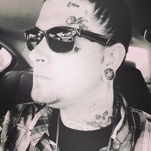 Meet your Posher, Derek